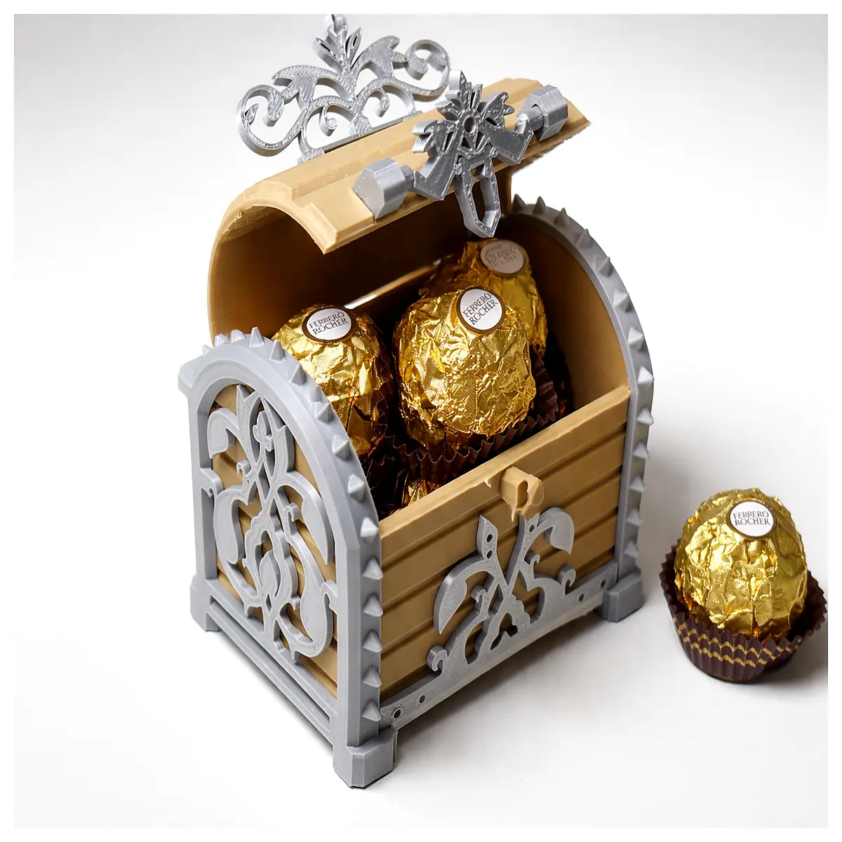 royal treasure chest jewelry box vintage wooden keepsake box elegant gift container for women ornate storage organizer