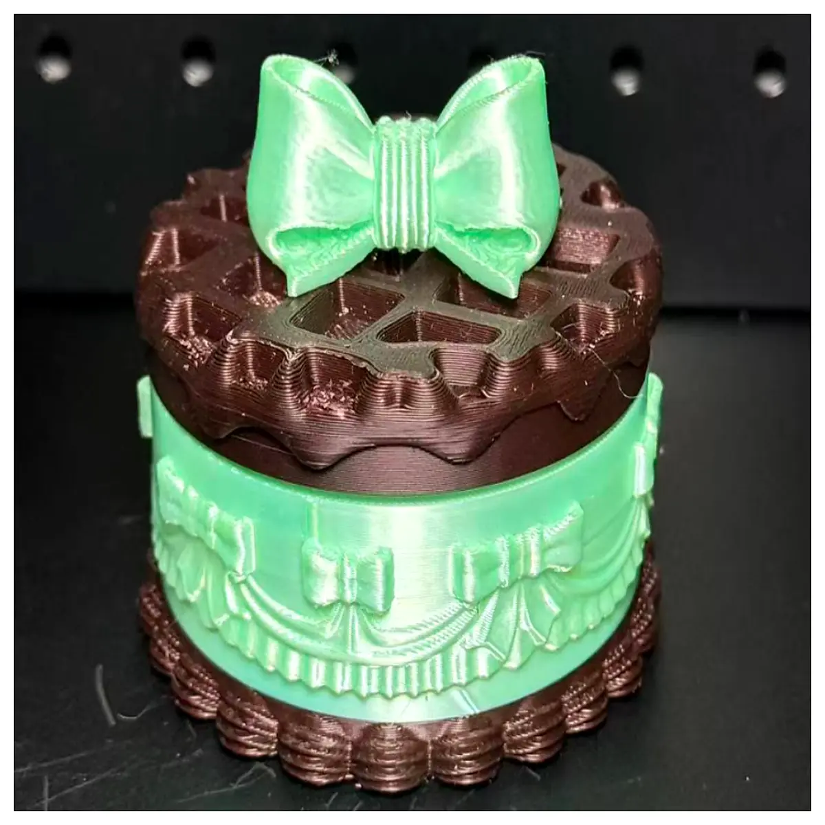 mint chocolate slice cake storage box with screw lid realistic dessert look plastic container for snacks cute bento style lunch box