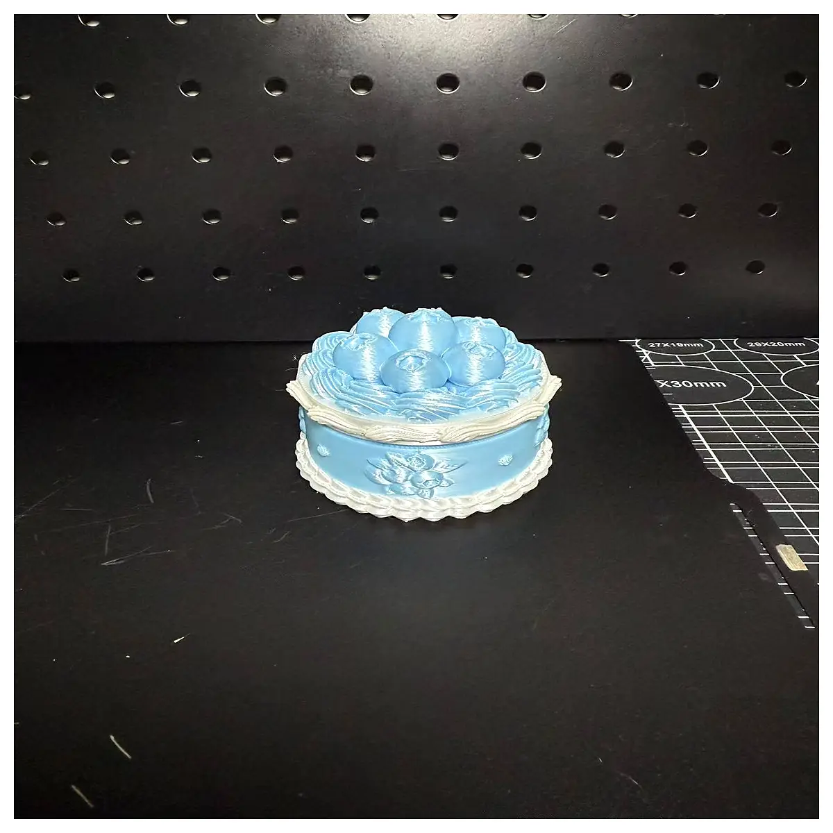 blueberry cream embossed dessert box spiral storage container aesthetic food packaging