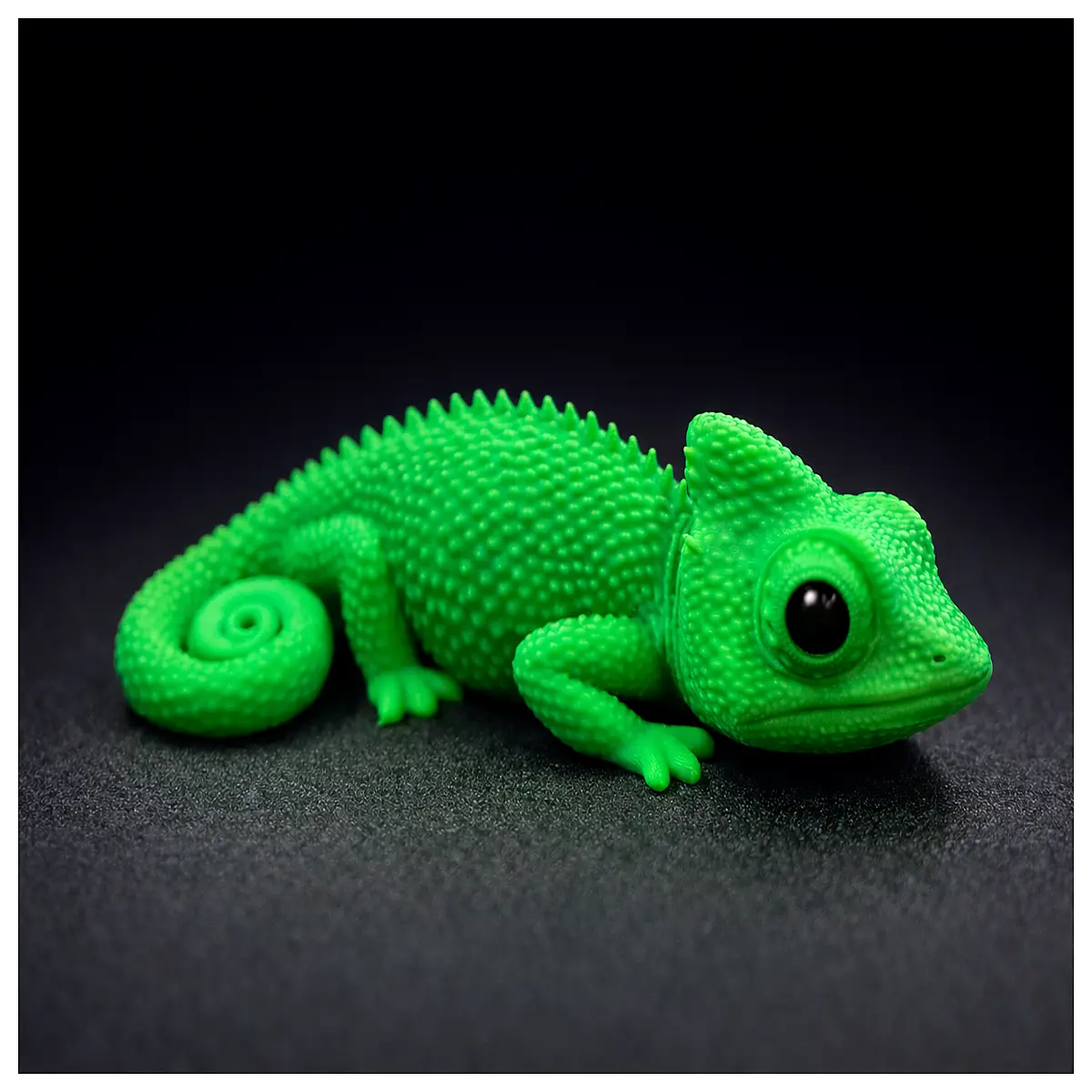 cute realistic chameleon figurine no support needed decor