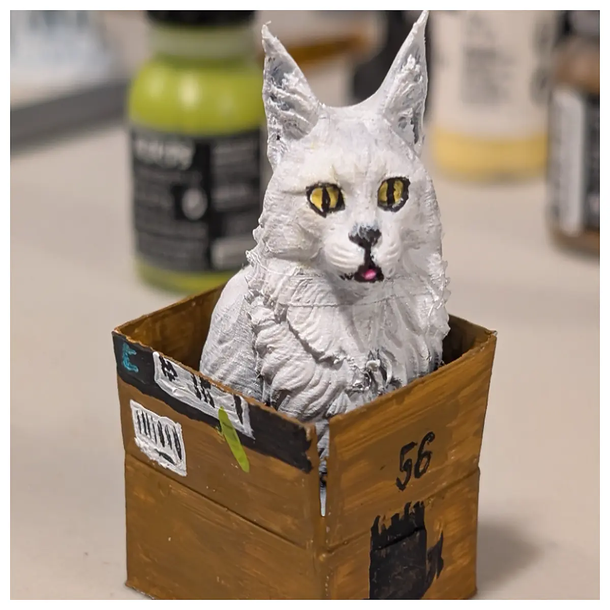 miniature maine coon cat figurine in box collectible dollhouse miniature pet resin statue