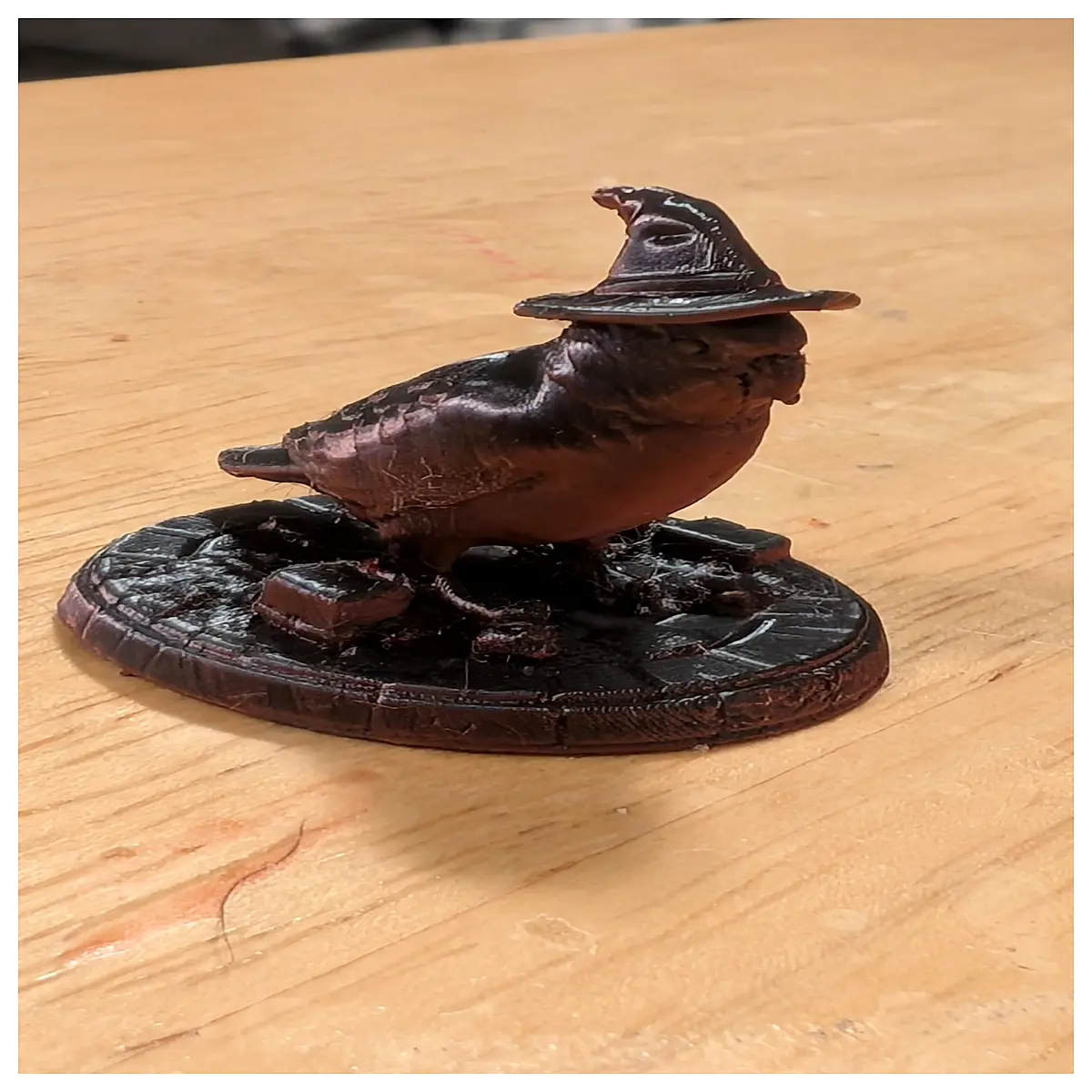 miniature wizard bird figurine dd golden canary wing long tail parrot collectible resin doll piece