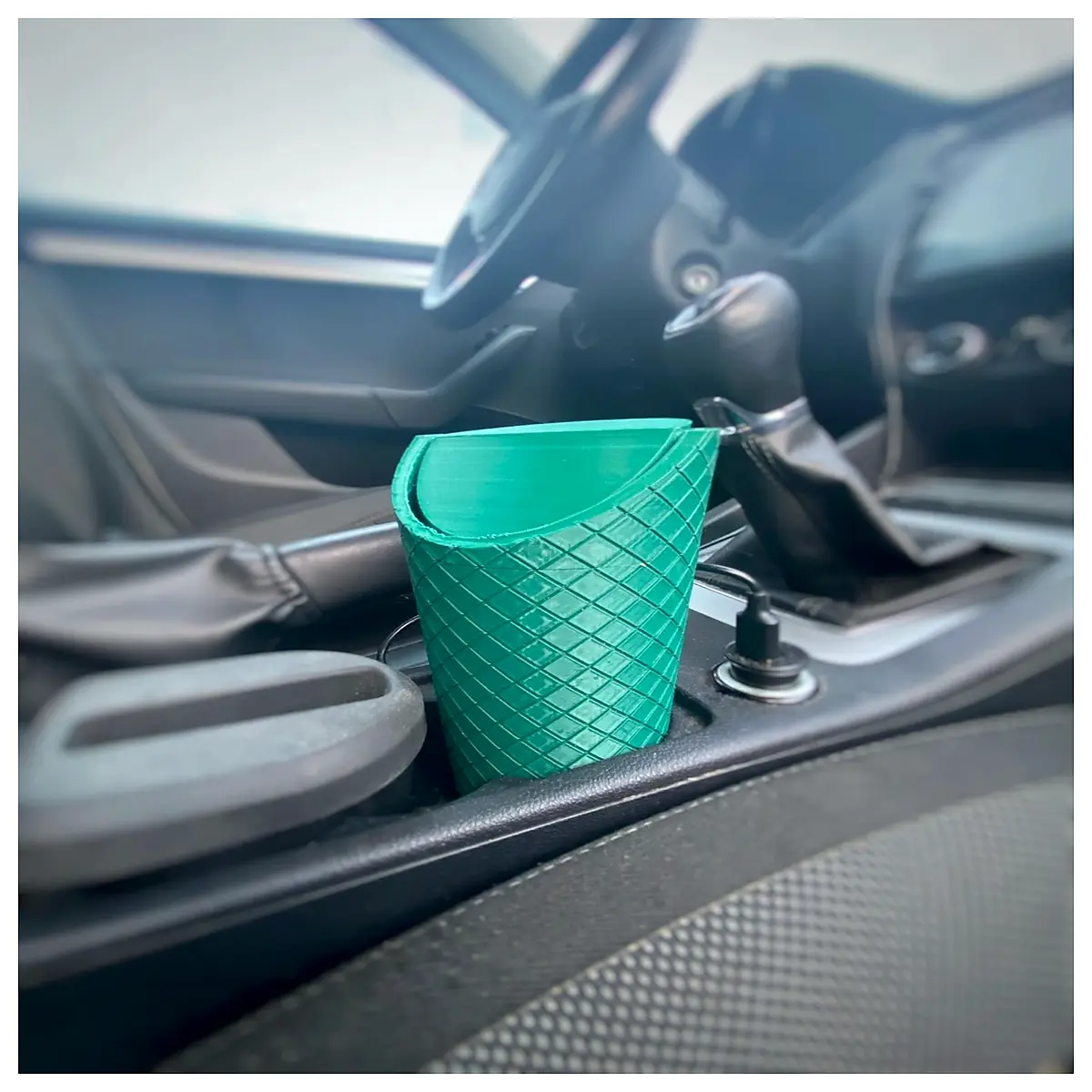 car trash can with lid auto interior organizer waste bin for vehicle dashboard console storage