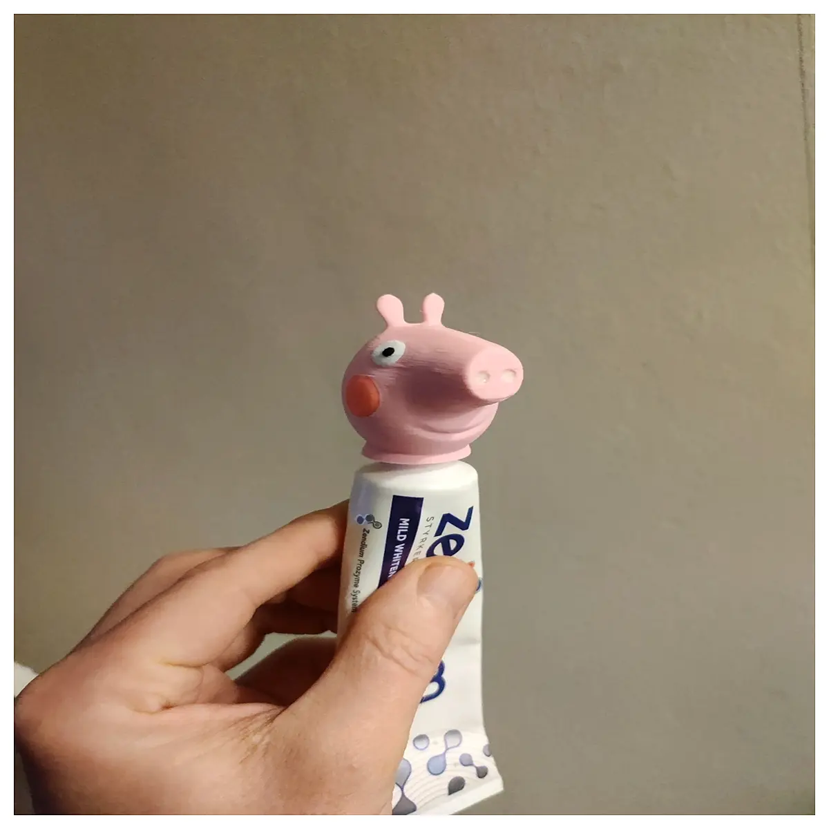 toothpaste cap replacement character themed lid for kids oral care accessories