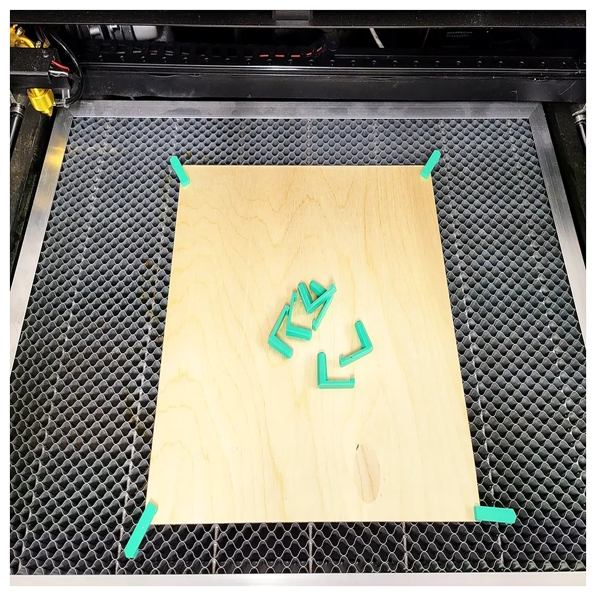 flux beambox honeycomb bed support grid laser cutting machine vacuum table accessory flat surface holding fixture for precise engraving