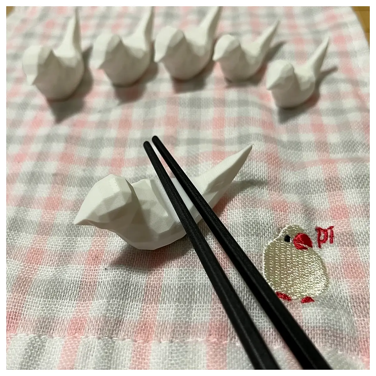 cute bird chopstick rest holder for dining table japanese style sushi utensil organizer kitchen counter decor gift