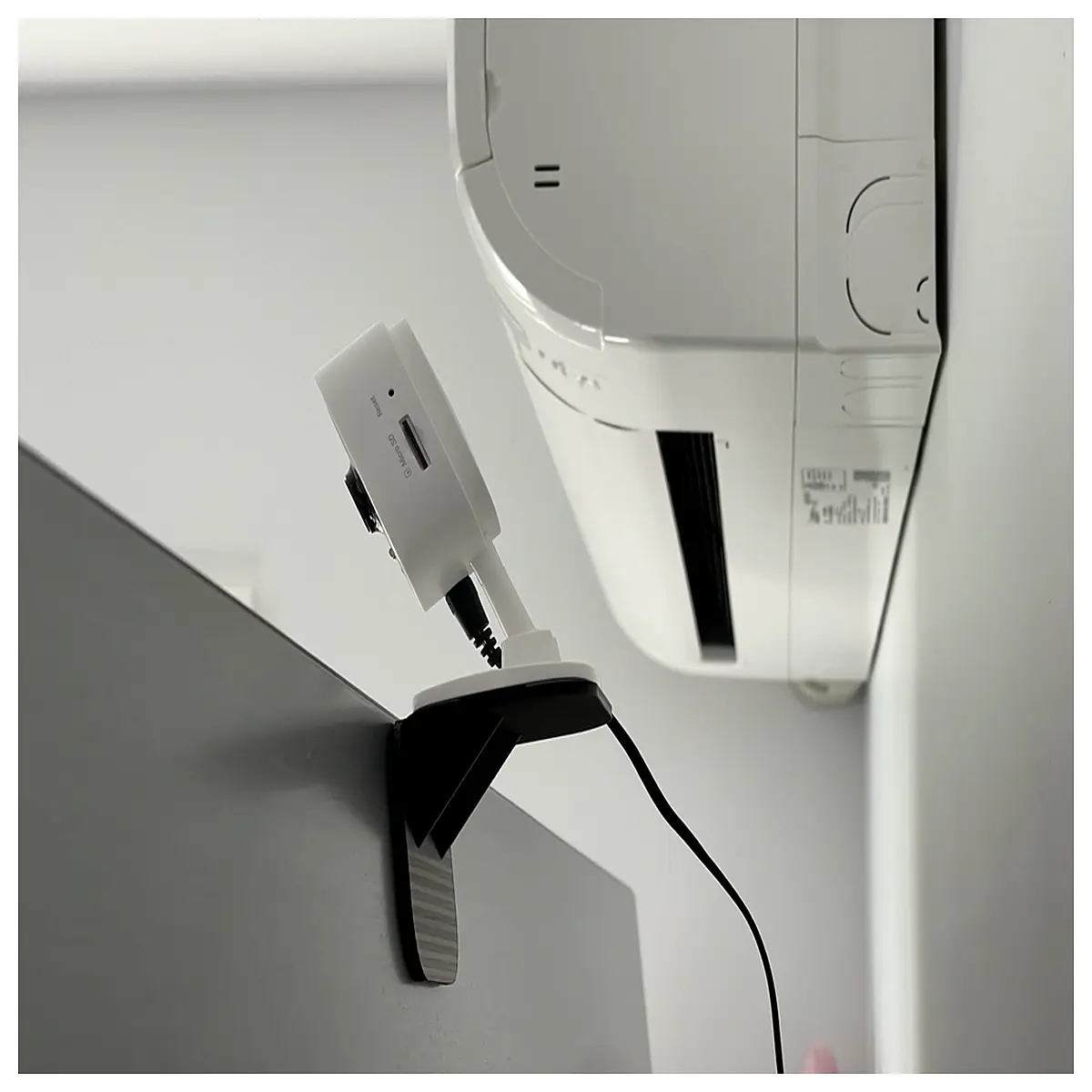 universal wall mount bracket for tapo c200 c100 c310 security camera tv monitor arm adapter holder