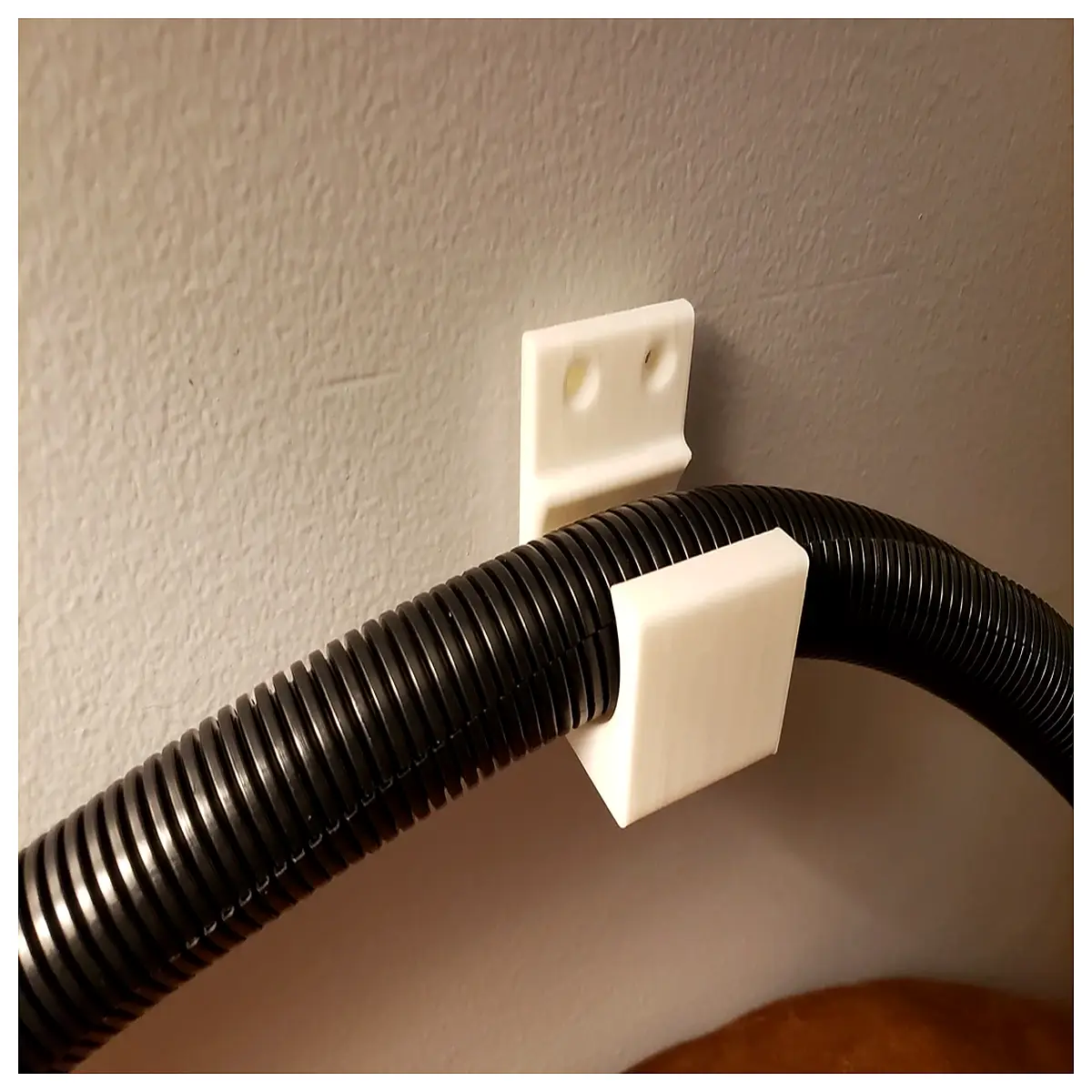 wall mount holder for cpap machine tubing organizer bed side cpr airway tube rack storage clip