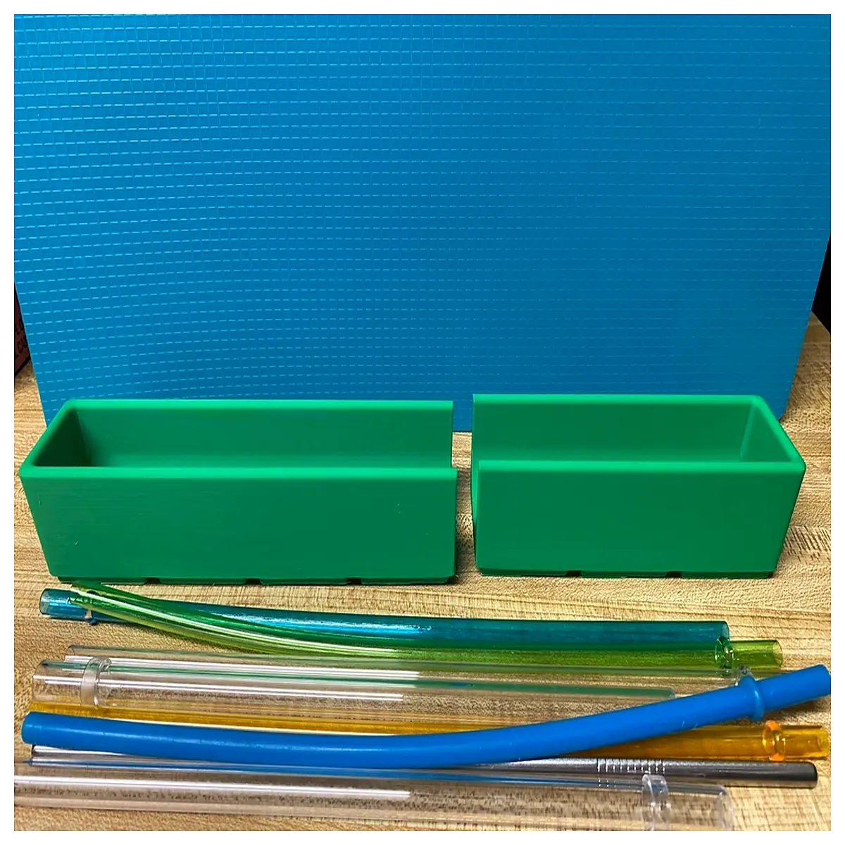 40mm open grid slotted tray organizer for lab bench storage duty
