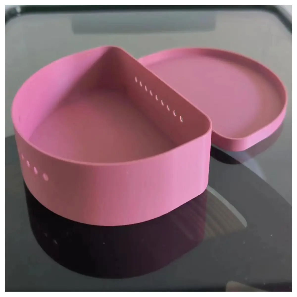 breathable retainer case with vent holes clear aligner storage box for invisalign night guard mouthpiece holder travel