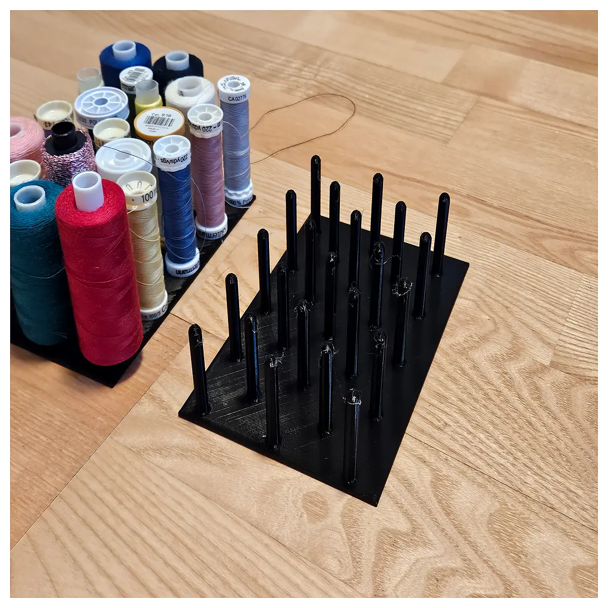 sewing thread spool holder organizer rack for bobbin storage table clamp
