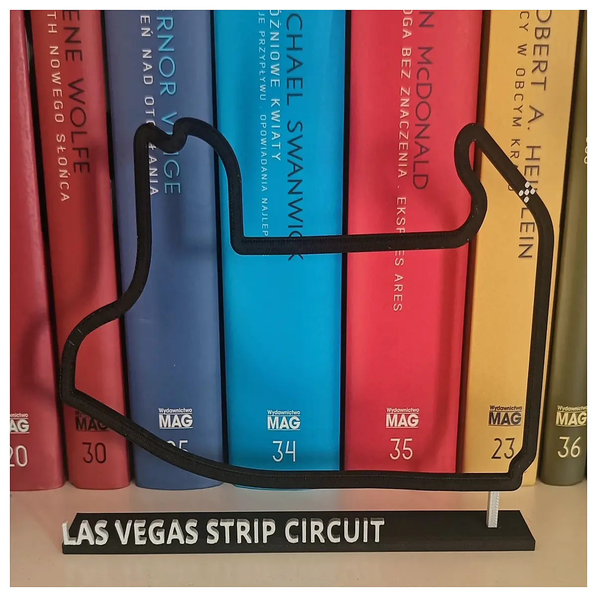 las vegas grand prix circuit track layout map f1 race weekend schedule