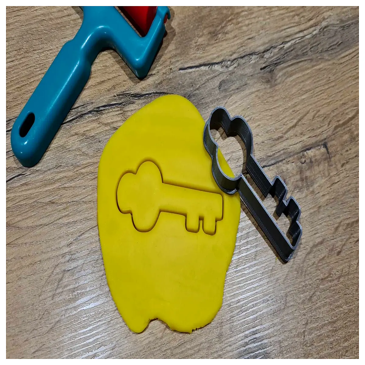 key shaped cookie cutter stainless steel baking molds for sugar cookies fondant cake decorating tools