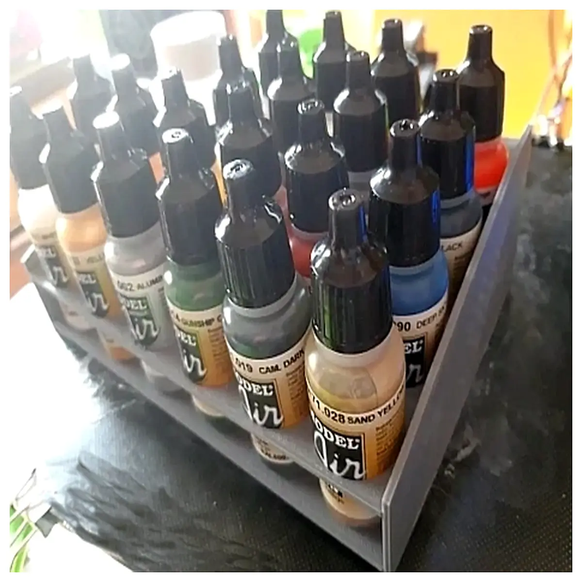 vallejo acrylic painting organizer shelf for miniatures