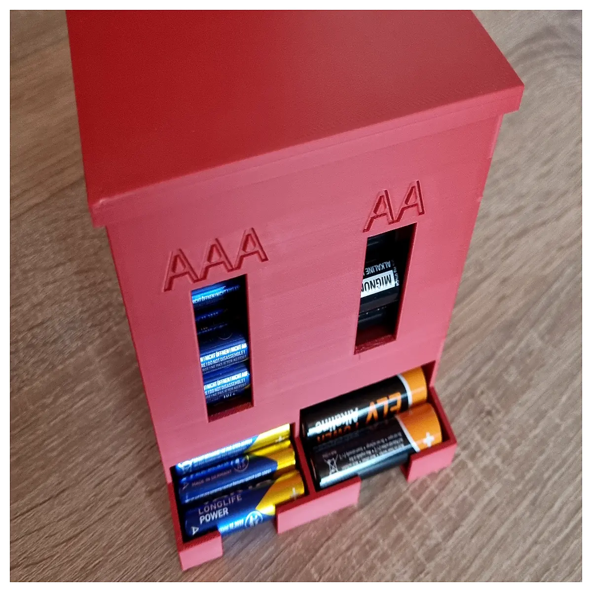 aa aaa battery holder box case organizer storage container for 18650 cells