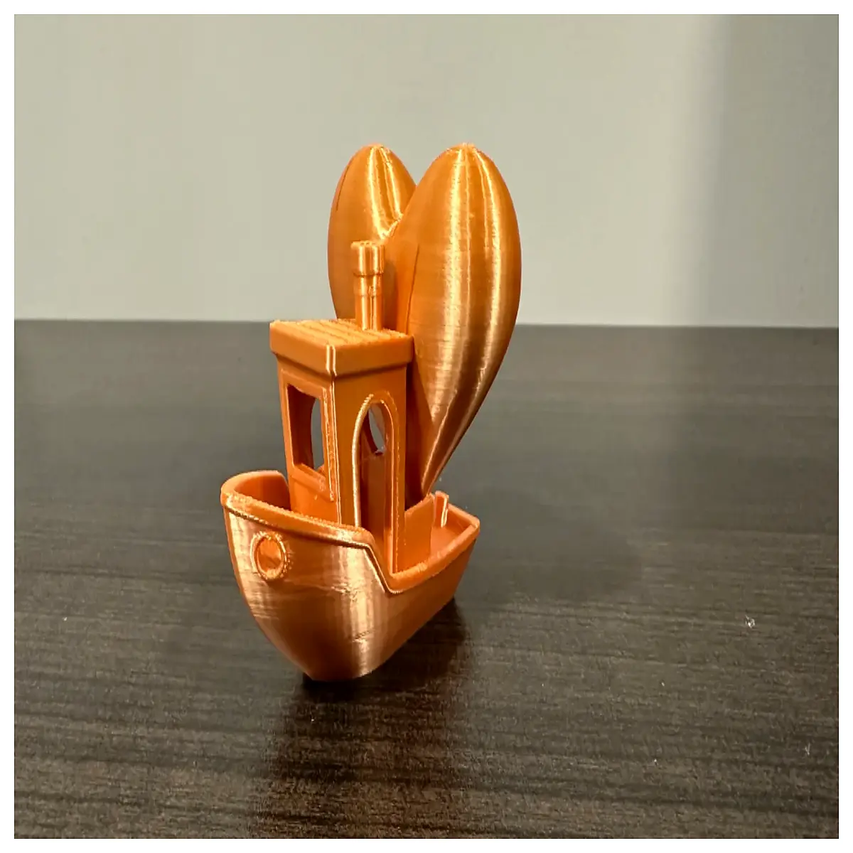 shaped printed benchy figurine resin print cute love desktop decoration