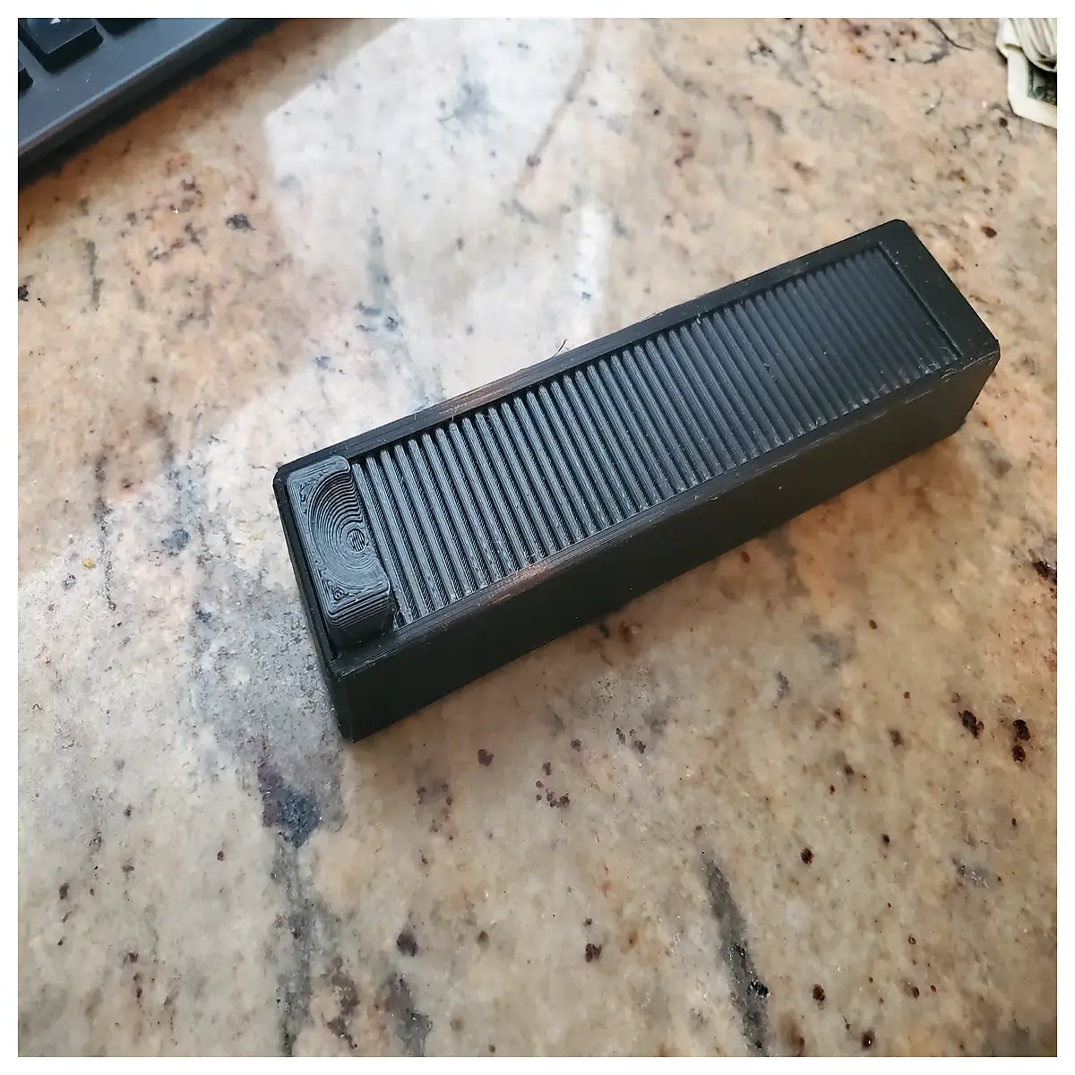 portable weekly pill organizer with rolling lid for travel