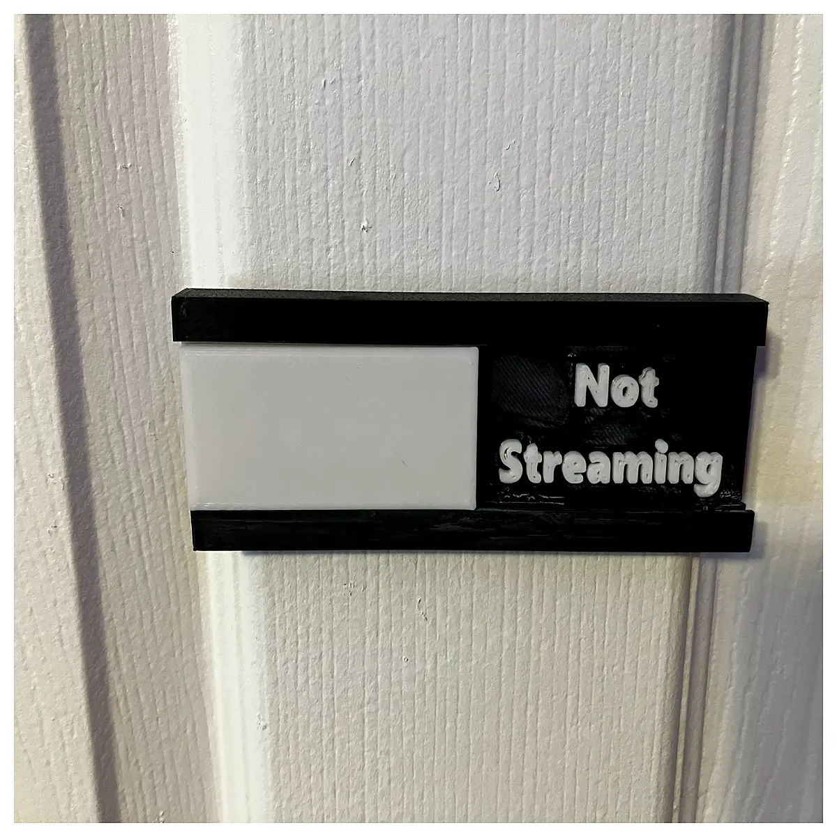 streaming vs not streaming door sign for home office live on air status indicator content creator room decor privacy hanger for recording