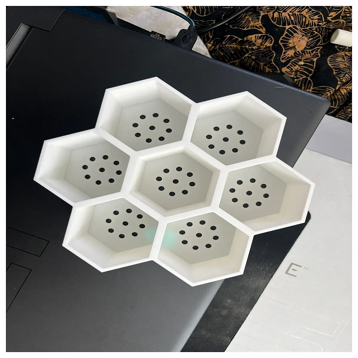 honeycomb planter pot succulent container modern geometric flower vase indoor outdoor garden decor