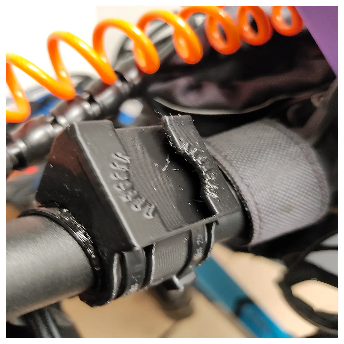 rubber phone mount bike holder shockproof anti slip universal smartphone clamp for cycling road mountain