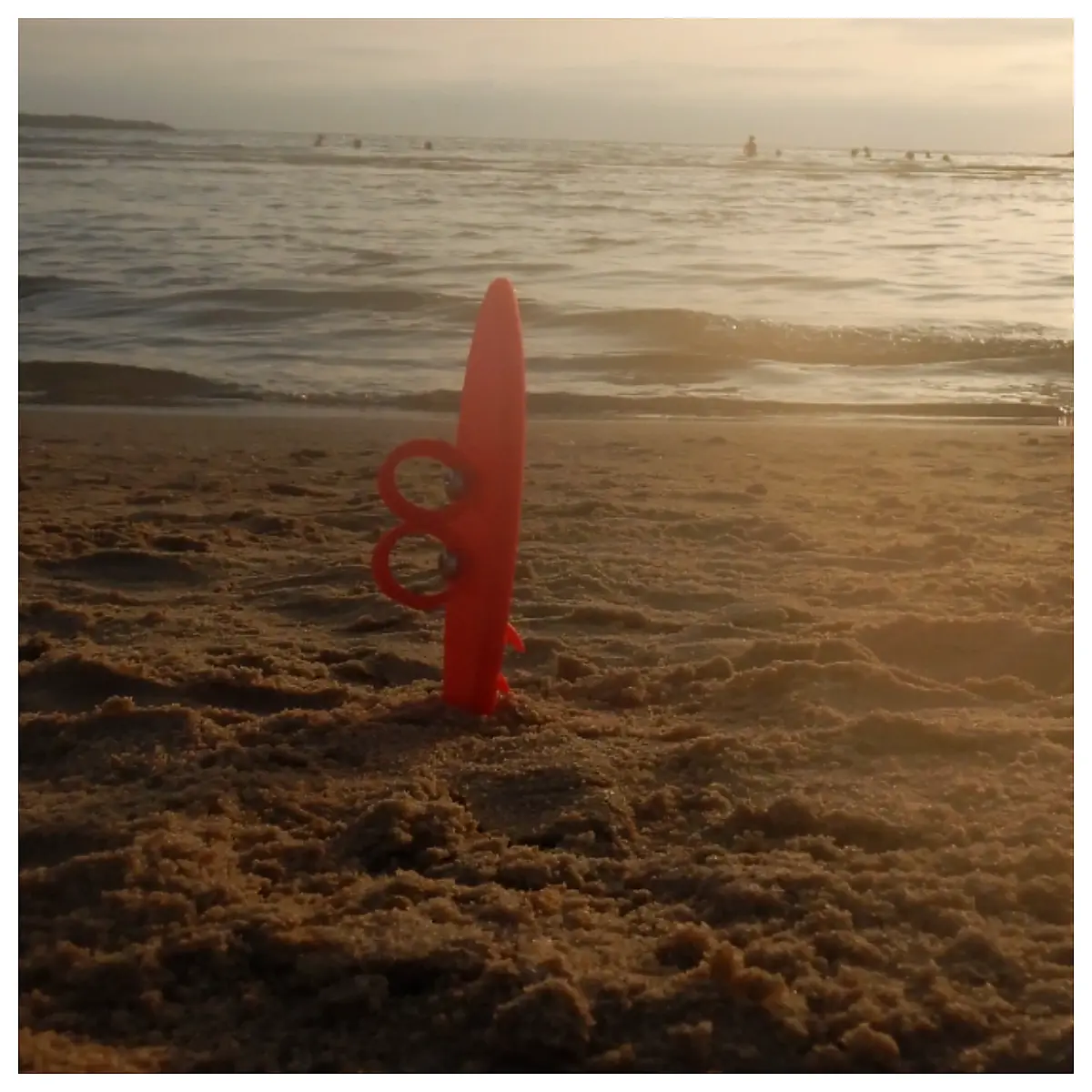 mini finger surfboard toy summer beach pool party favor ocean wave action figure collectible