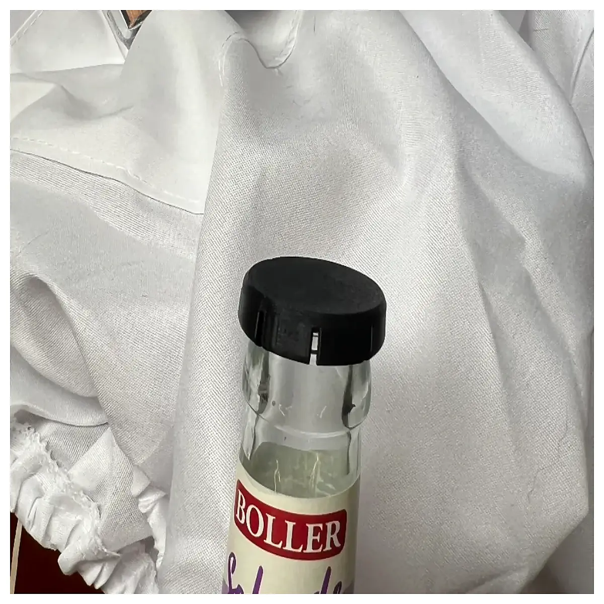universal screw on bottle caps replacement for water bottles juice jars plastic lids with seal