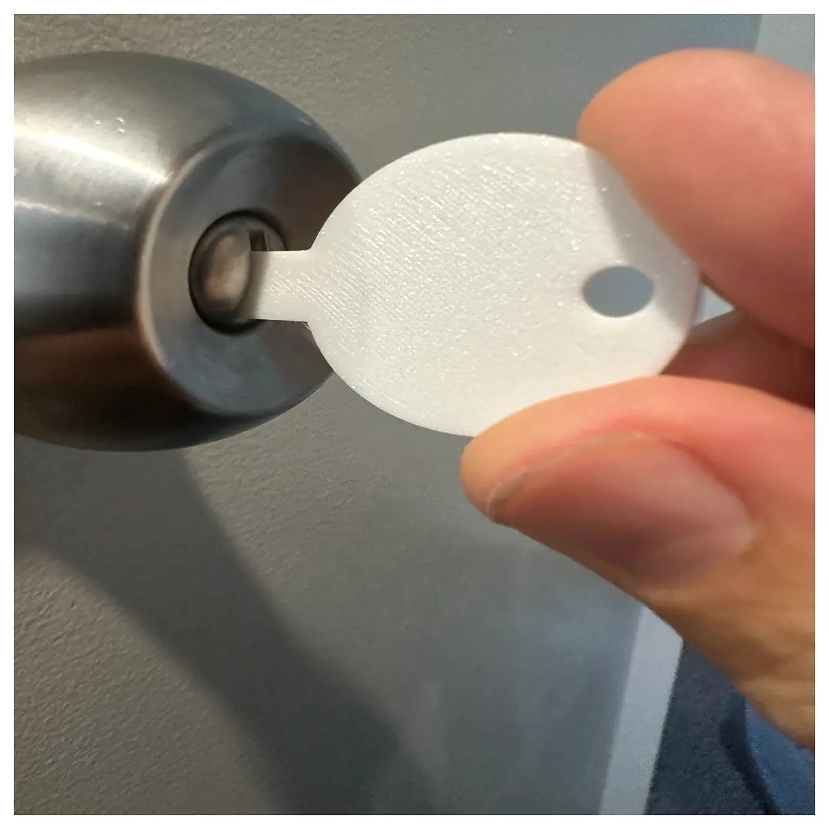 hidden key holder for door privacy security outdoor lockbox