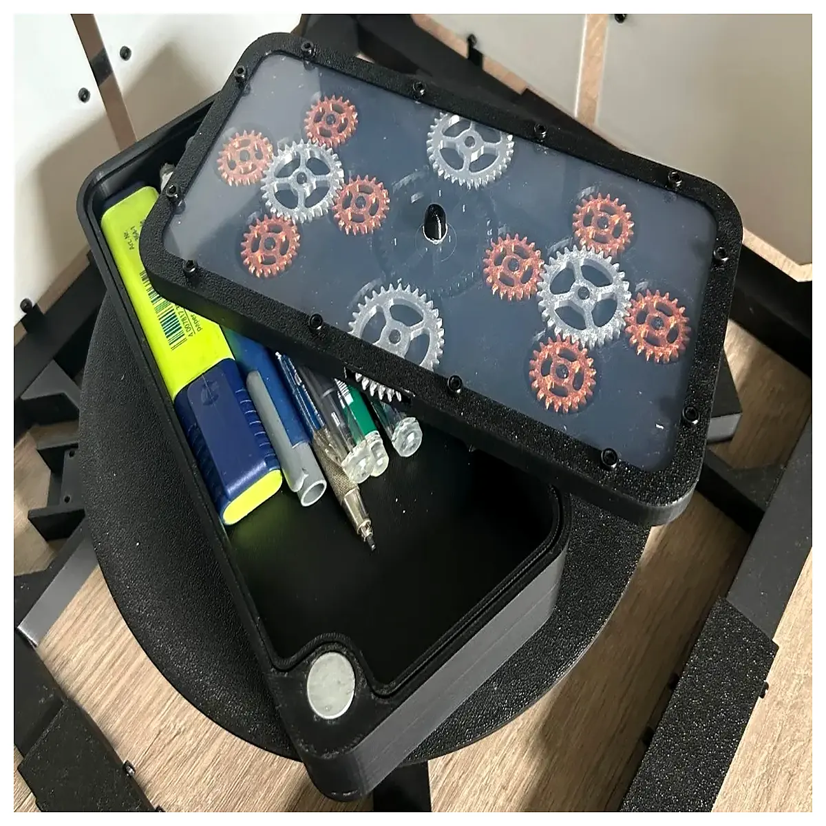 fidget gear pencil case for stress relief anxiety toy stationery box with gears