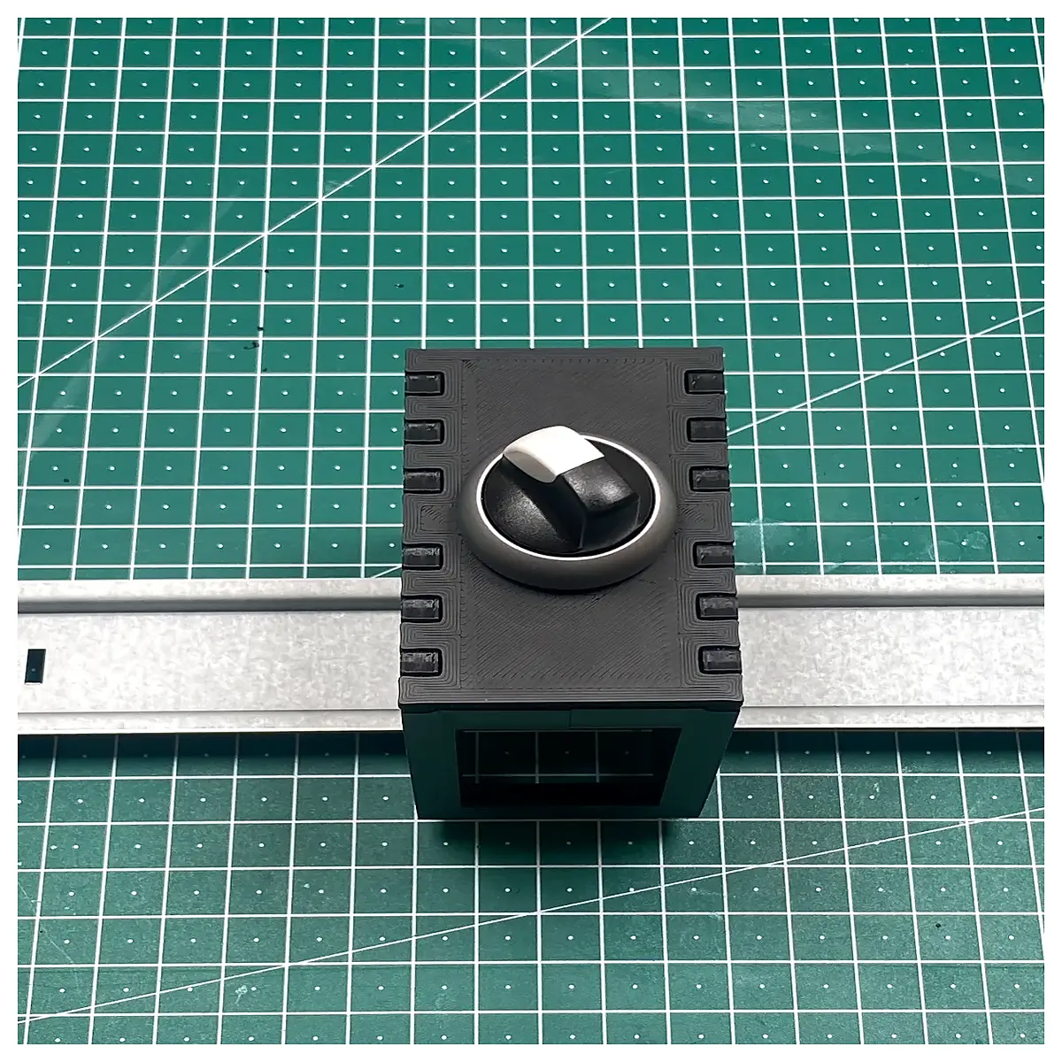 din rail mount bracket for 22mm device industrial automation sensor mounting clip