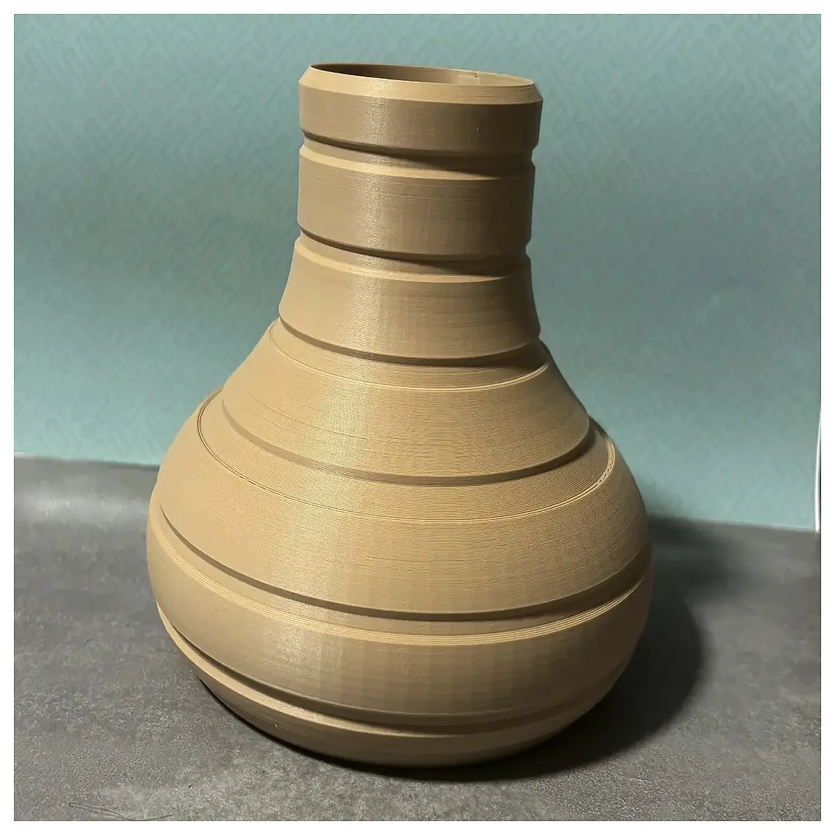 minimalist ribbed ceramic vase for dried flowers modern home decor table centerpiece