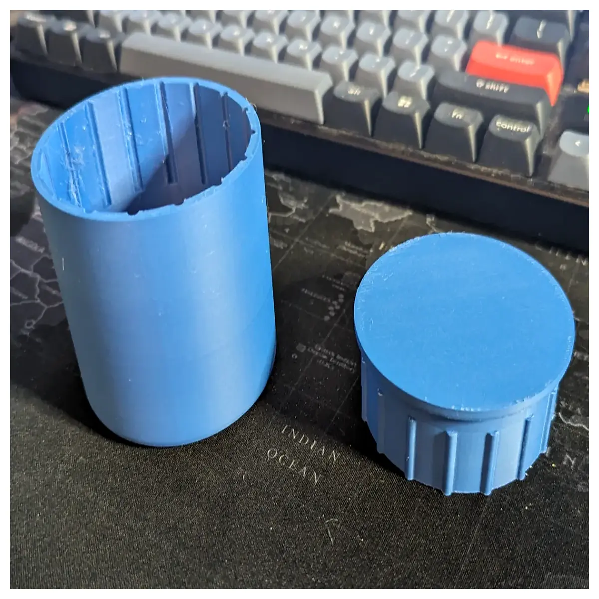 lidded tumbler cup with lid for travel leakproof insulated mug