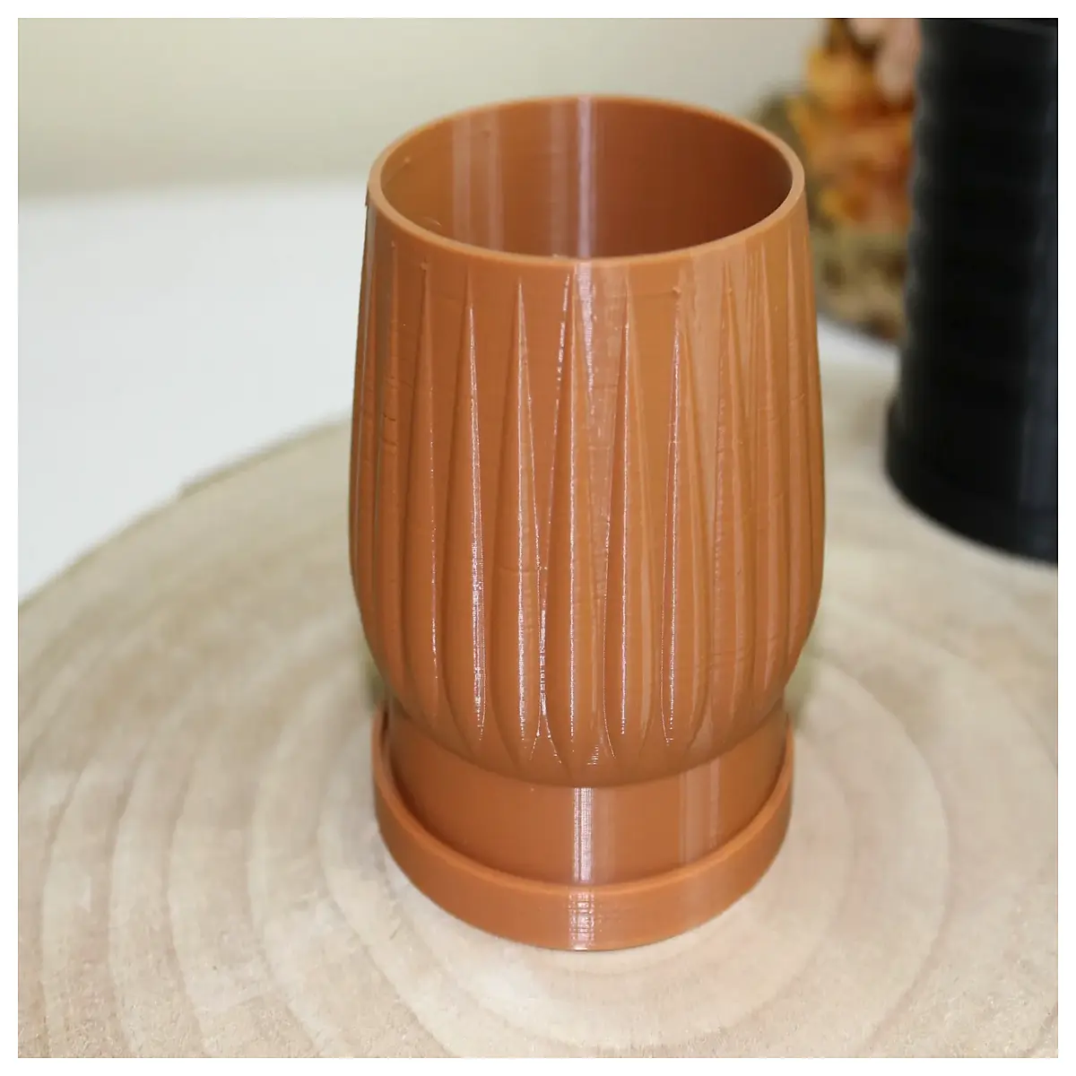 modern curved planter pot for indoor plants sleek ceramic arc flower pot with drainage hole minimalist arch vase for succulents and monstera