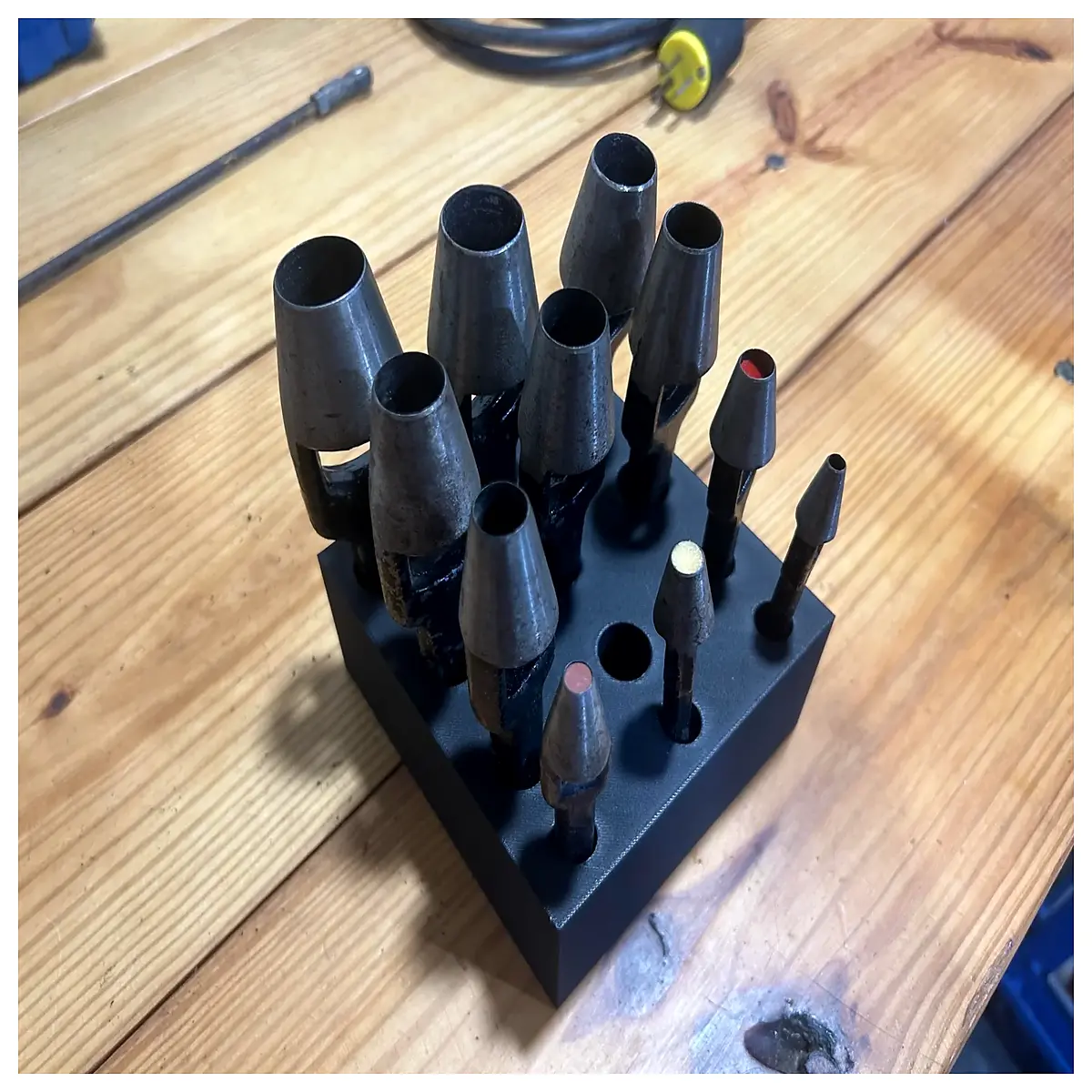 duty arched hole punch organizer for shop press tools