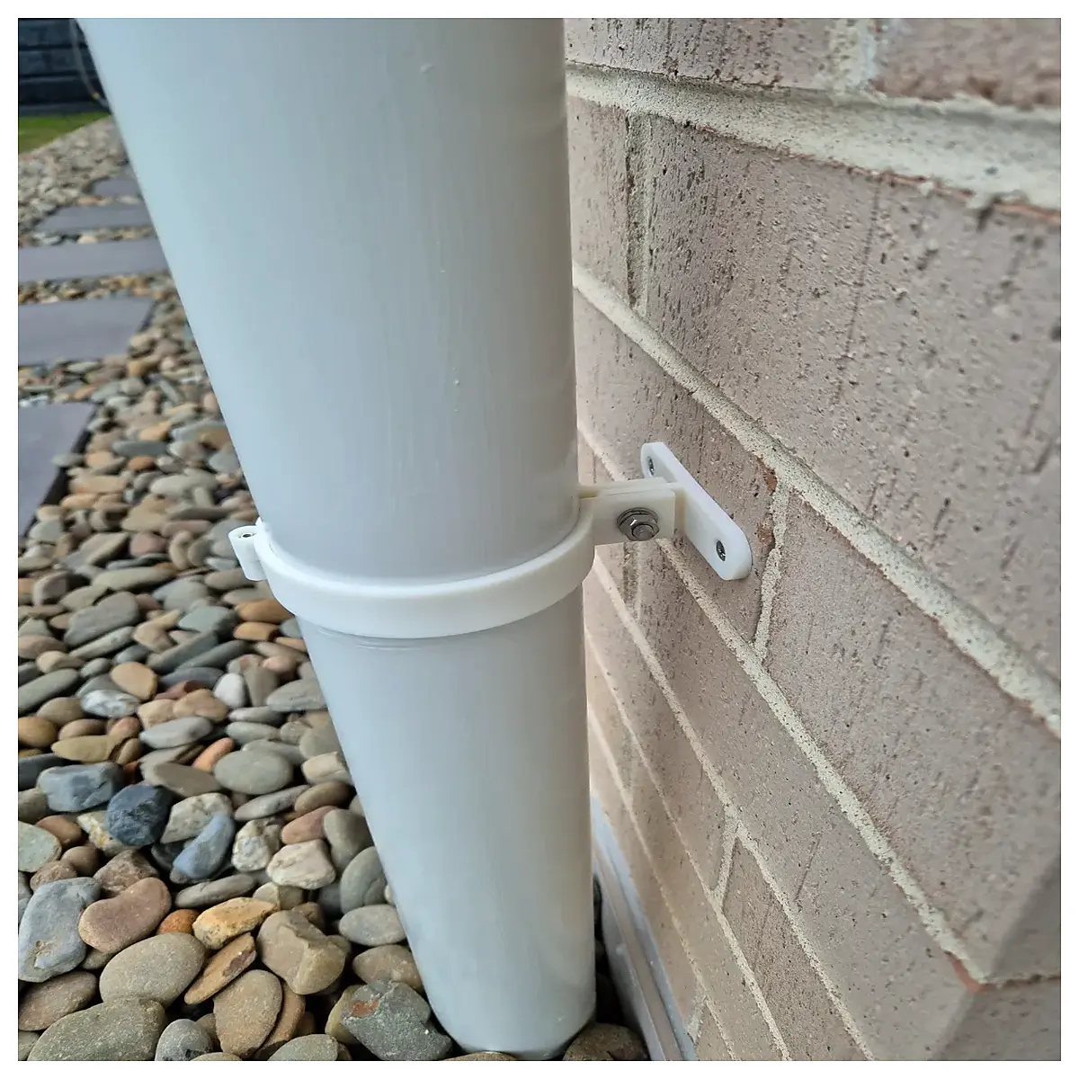 duty 90mm downpipe bracket clamp rainwater gutter support holder stainless steel outdoor drainage pipe clip