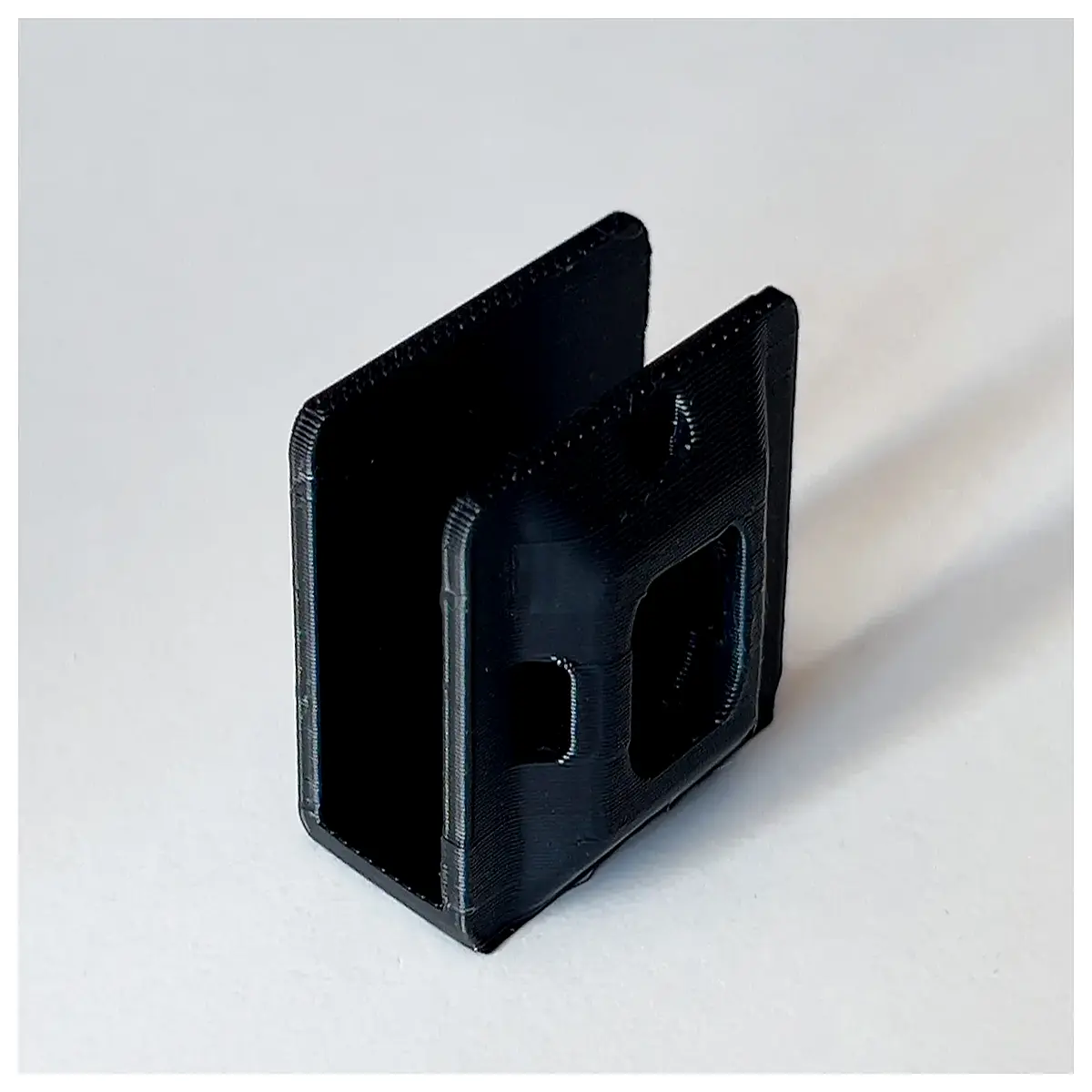 10mm thick glass aquarium cable organizer clip holder for tank wiring management