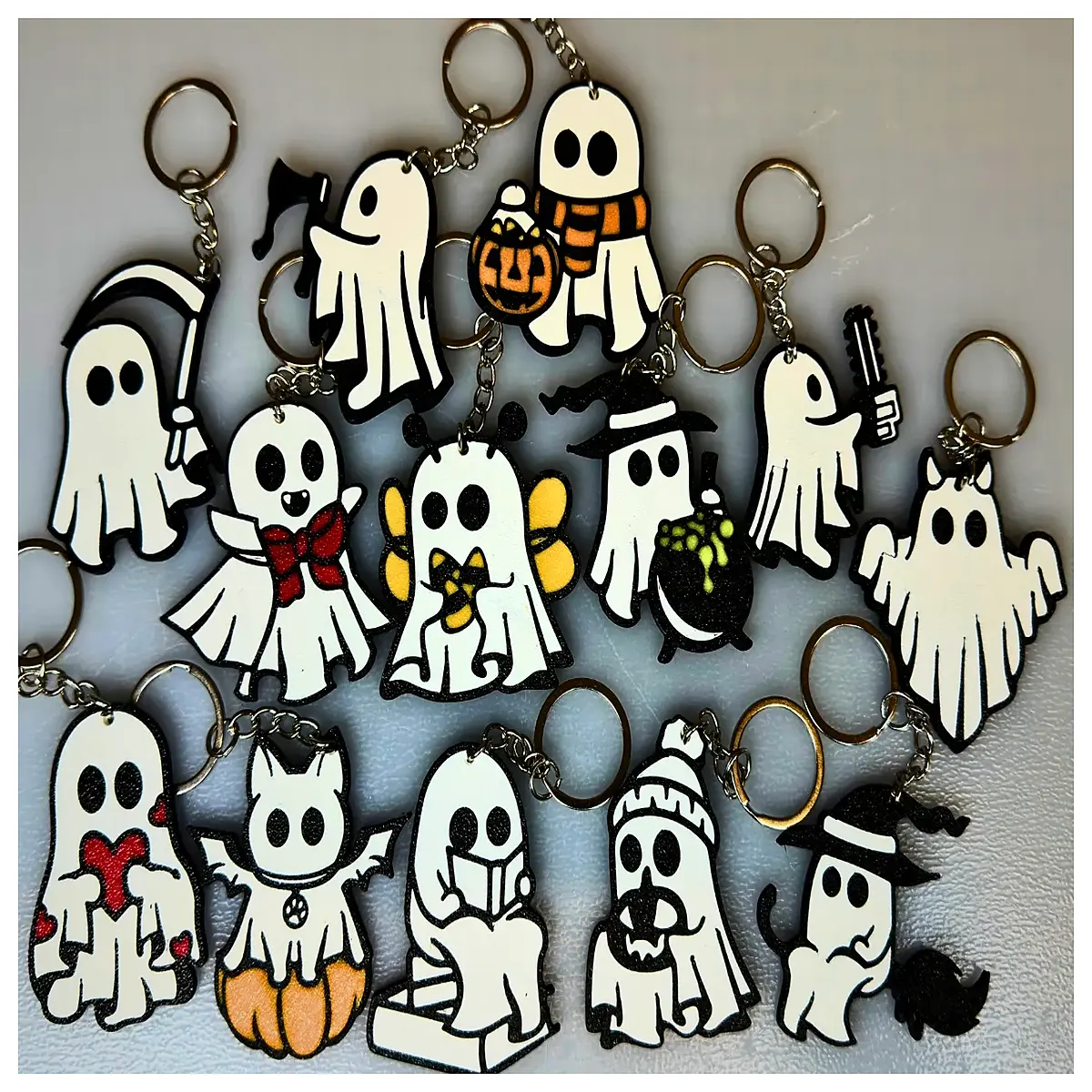 halloween ghost keychain set bulk spooky party favors haunted house decor