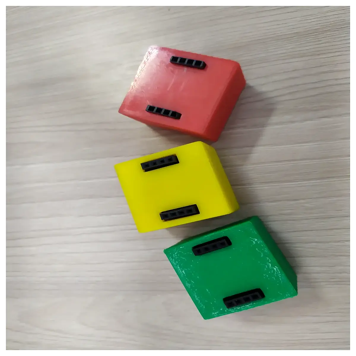 mini portable bluetooth speaker cube shape wireless bass outdoor waterproof rugged camping travel party subwoofer sound box