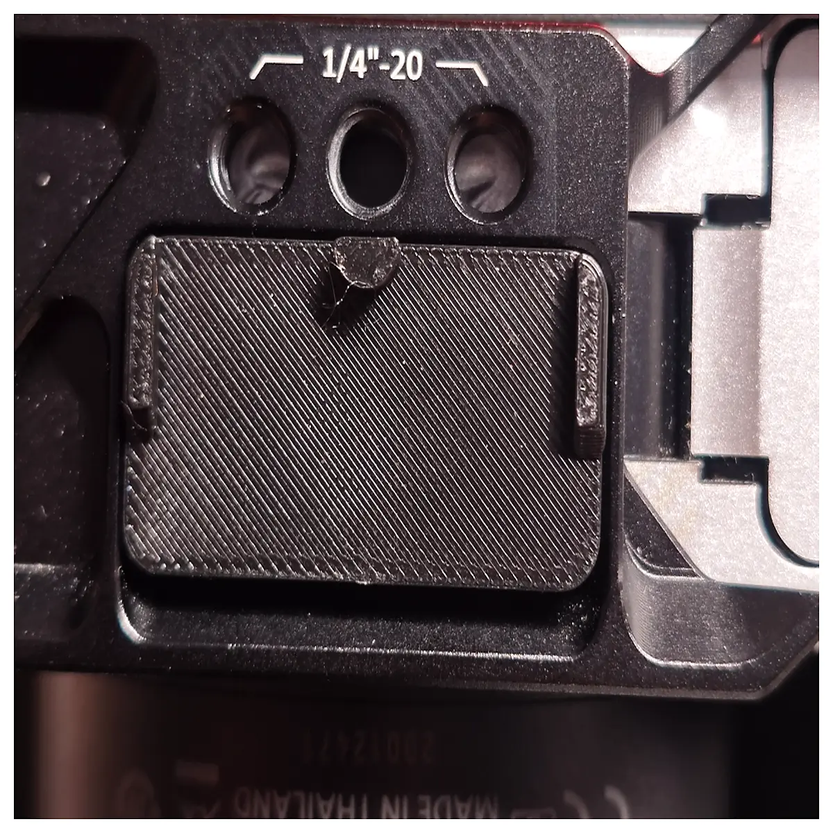 zf battery grip vertical handle with shutter release for photo shooting stability