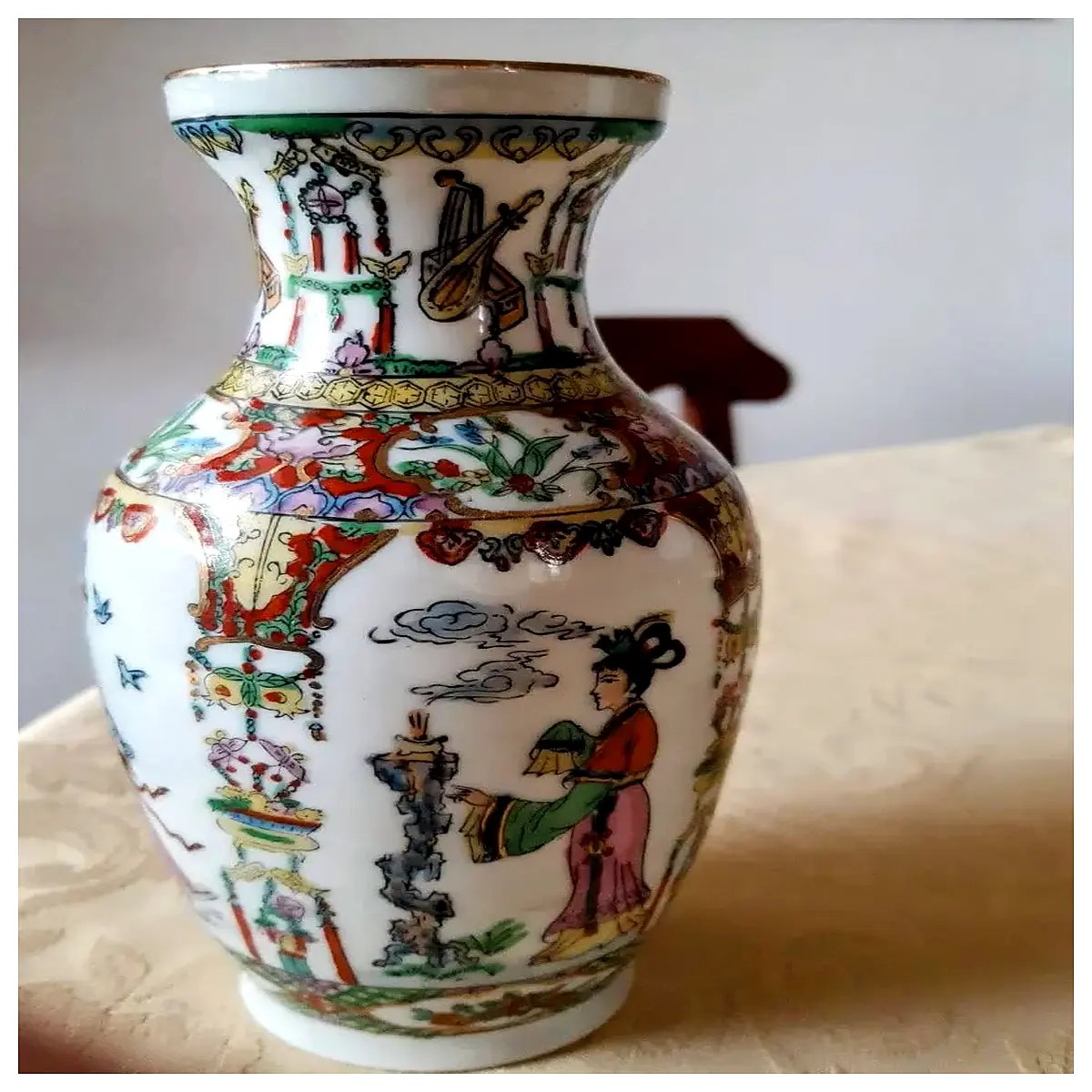 blue and white porcelain flower pot for home decor traditional chinese ceramic vase with pattern