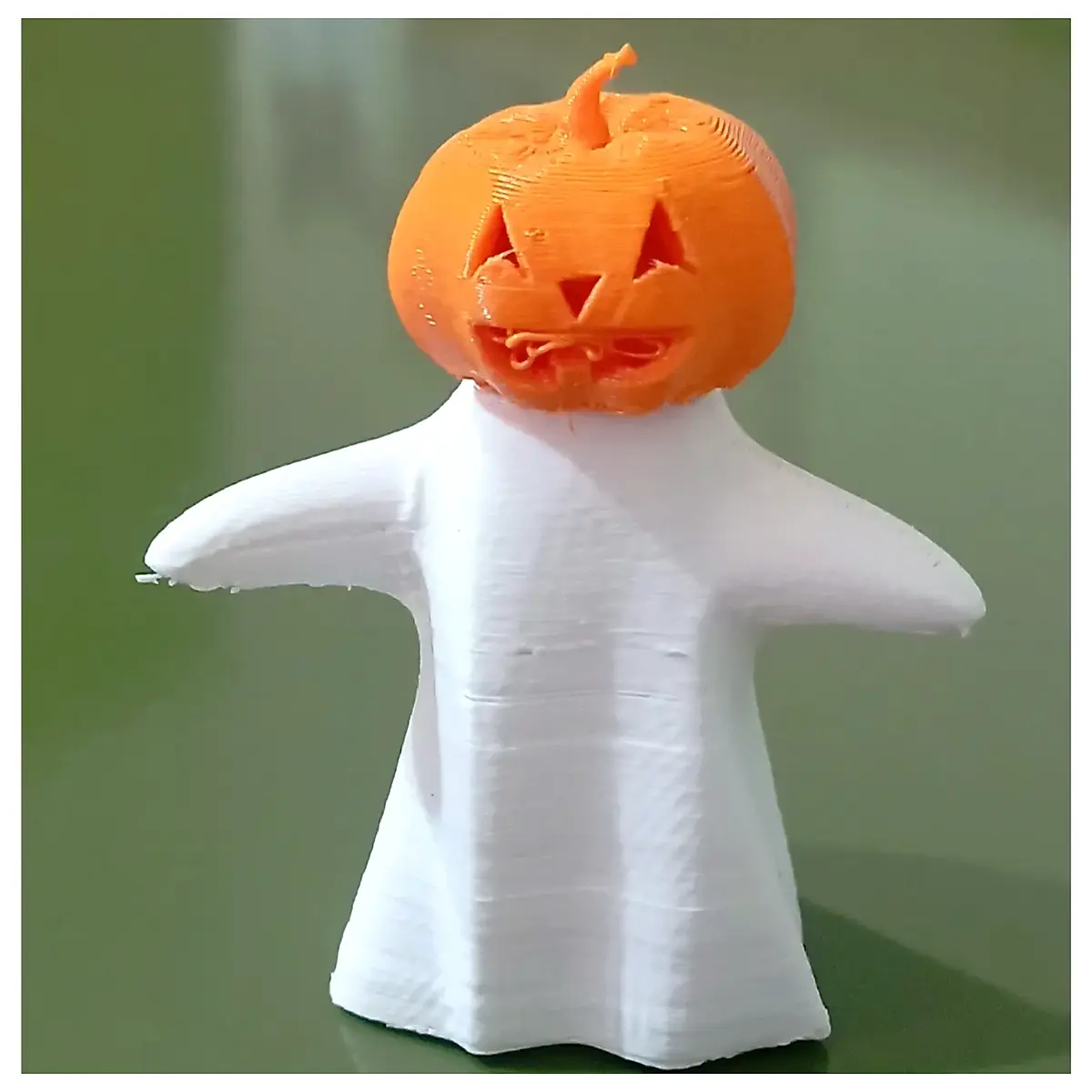 halloween decor ghostly white spooky autumn harvest table centerpiece