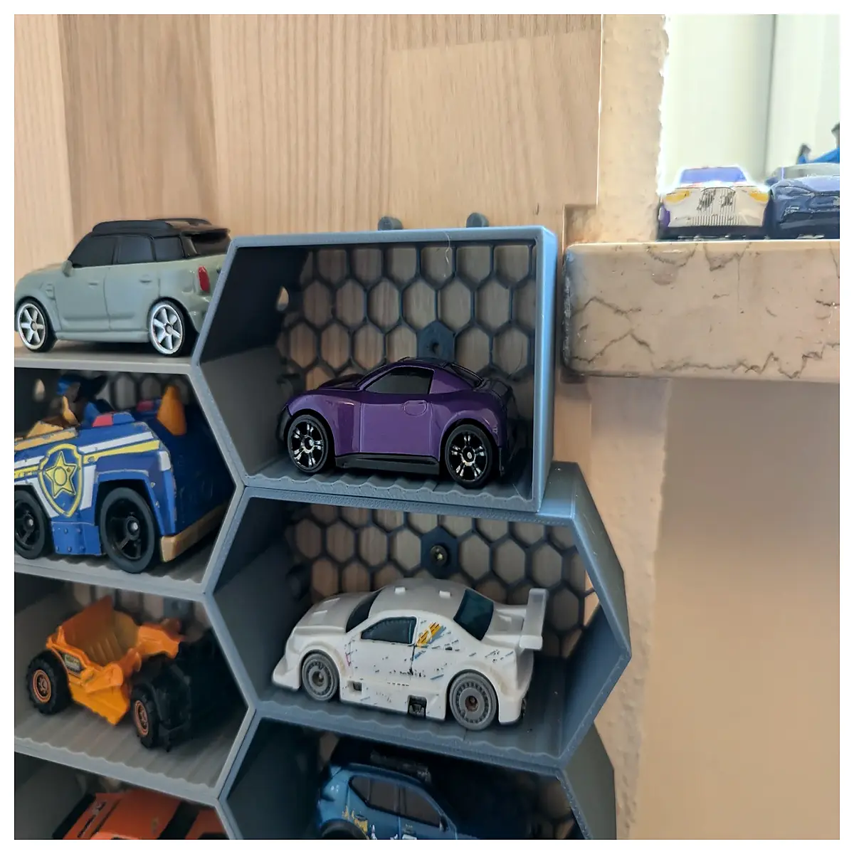 compact heat wheel for retail shops small space merchandising unit with rotating shelves