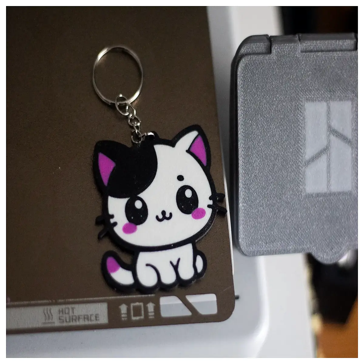 cute cat keychain charm printed animal pendant kawaii pet lover gift resin cat bag accessory