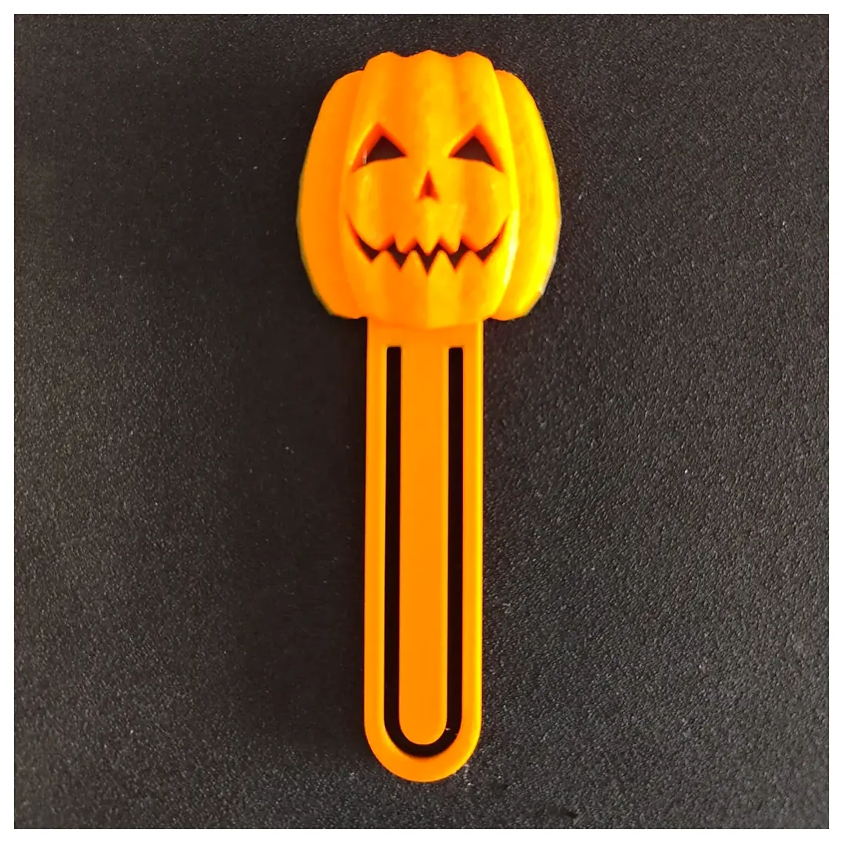 halloween bookmark spooky reading kids teens horror lovers