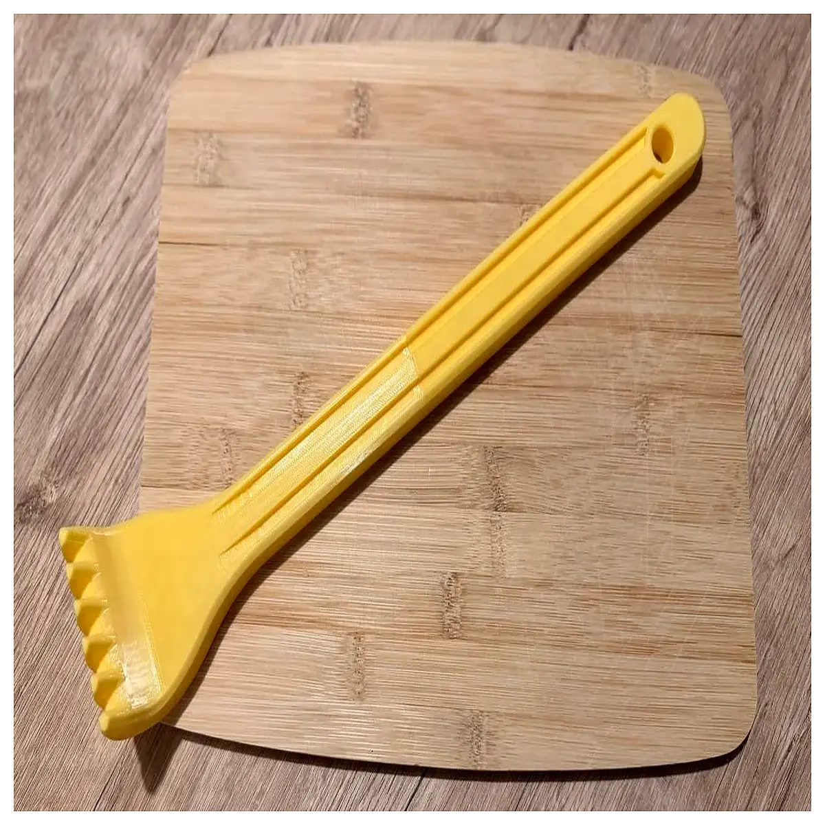 simple back two part device for muscle relief