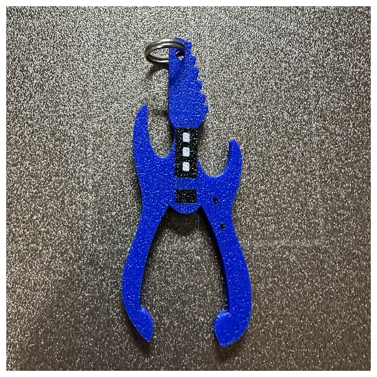 guitar pick keychain metal guitar accessories musician gift novelty key ring for gig bag