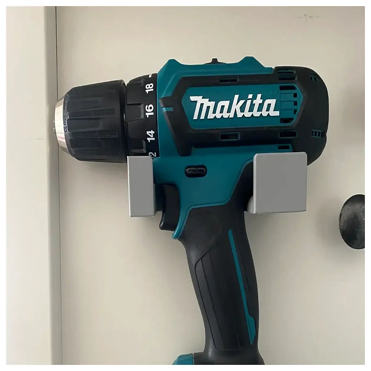 makita 12v drill holder wall mount organizer storage rack for power tool battery charging station