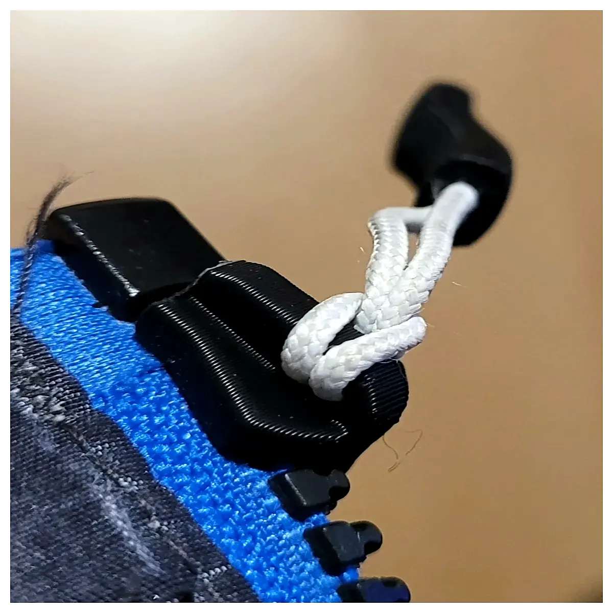 duty metal zipper sliders for leather jackets waterproof coil zippers for outdoor gear bags invisible nylon teeth zippers for dresses and curtains