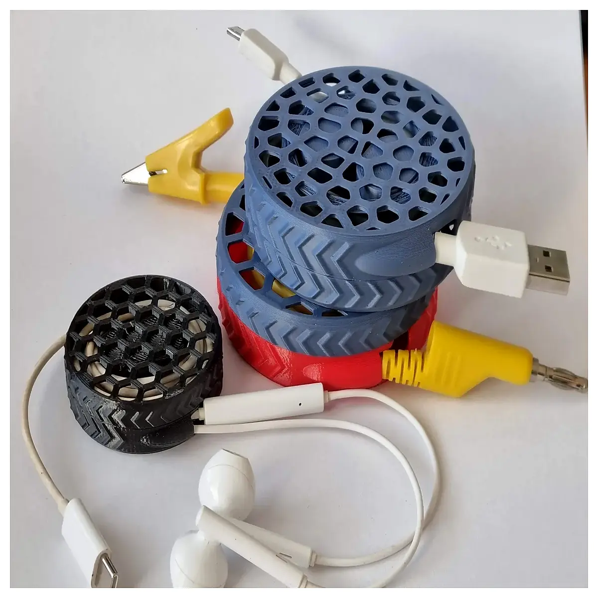 cable reel safety lock no bending cord protector strain relief device for power cords