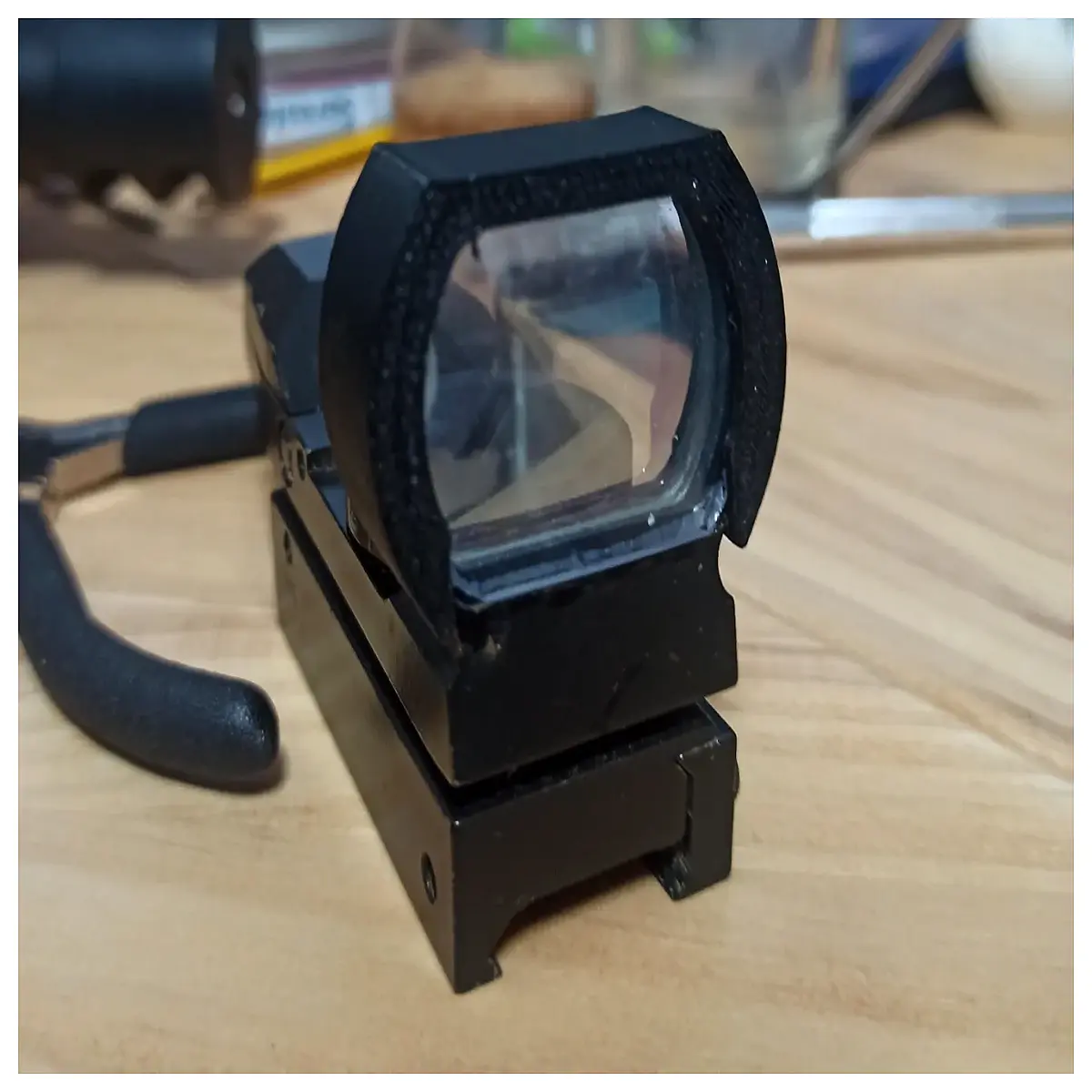 red dot sight protective case hard shell waterproof storage box for optics