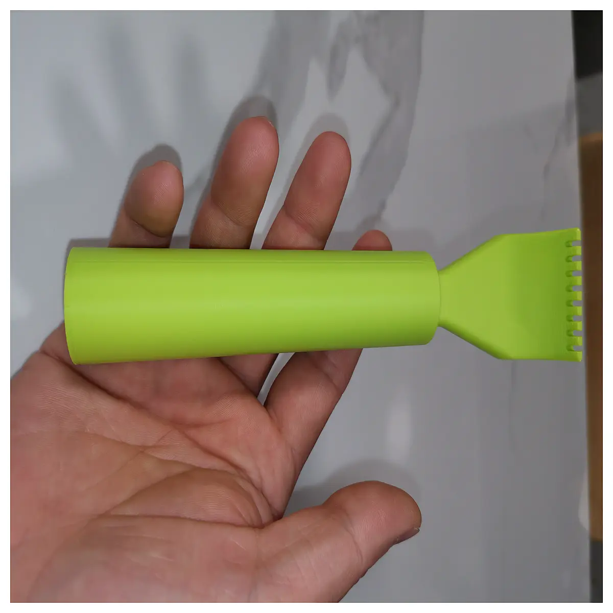 extendable back scratcher for seniors reach aid tool long handle itchy relief